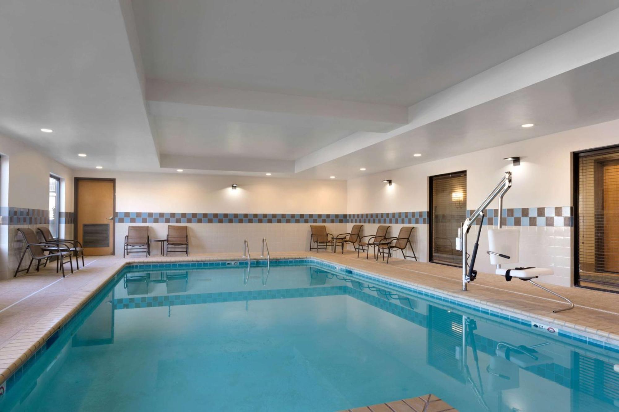 Hampton Inn & Suites Birmingham Airport Area Irondale Kültér fotó