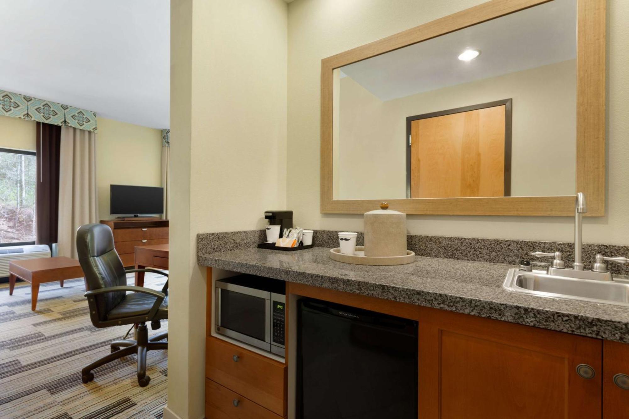 Hampton Inn & Suites Birmingham Airport Area Irondale Kültér fotó