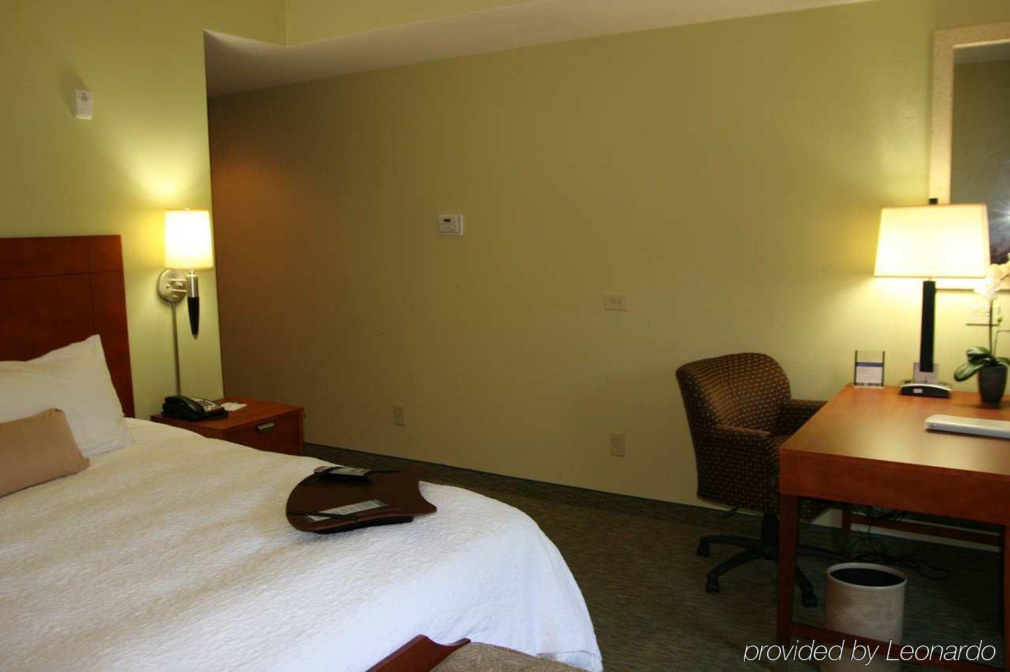 Hampton Inn & Suites Birmingham Airport Area Irondale Szoba fotó