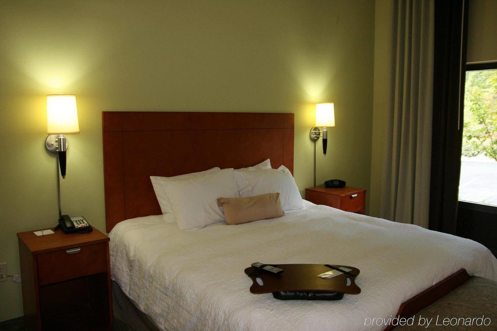 Hampton Inn & Suites Birmingham Airport Area Irondale Szoba fotó