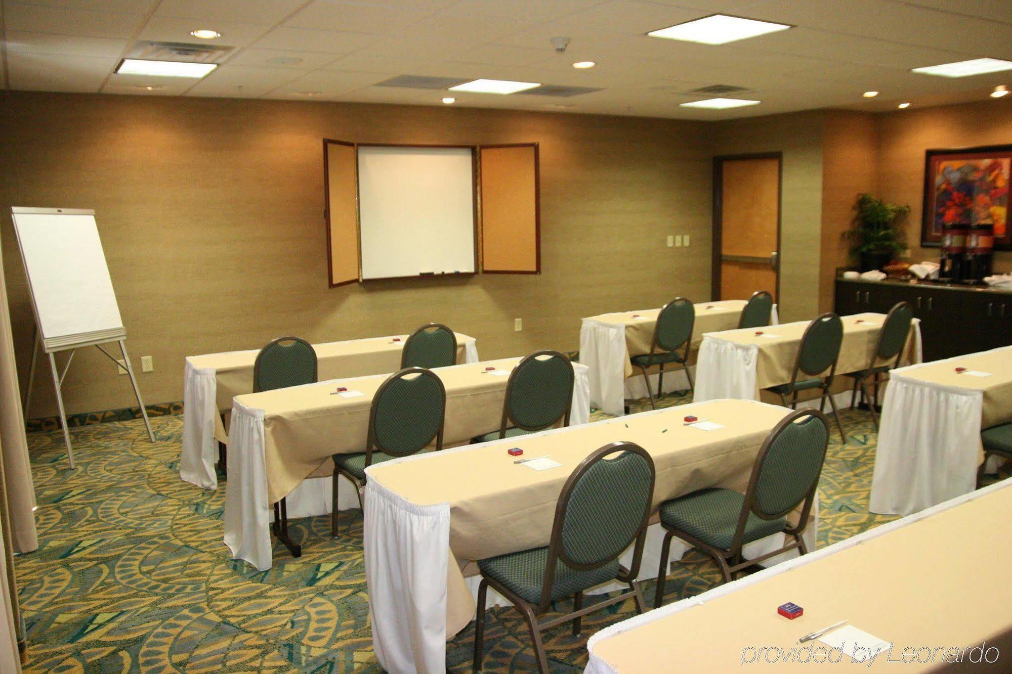 Hampton Inn & Suites Birmingham Airport Area Irondale Létesítmények fotó